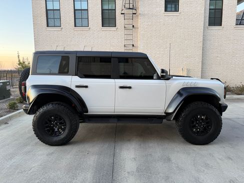 Used 2023 Ford Bronco Raptor image 4
