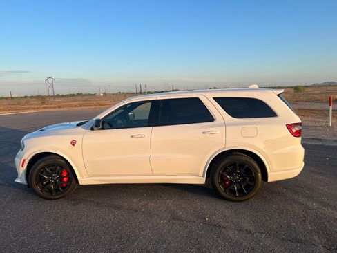 Used 2021 Dodge Durango SRT Hellcat w/ Premium Interior Group image 2