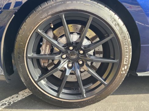 Used 2018 Ford Mustang Shelby GT350 w/ Electronics Package image 12