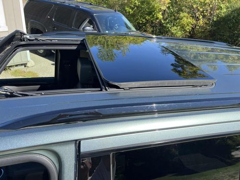 Used 2024 Chevrolet Tahoe Z71 w/ Z71 Off-Road Package image 9