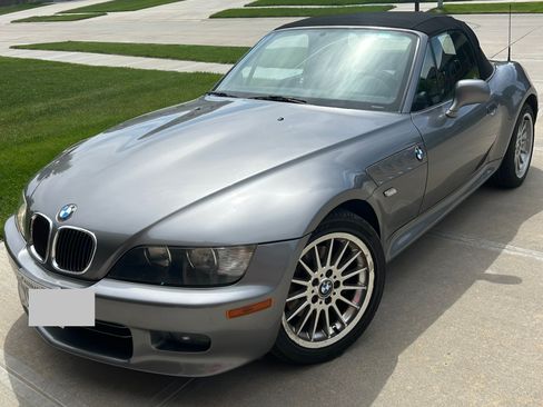 Used 2002 BMW Z3 3.0i RWD image 1
