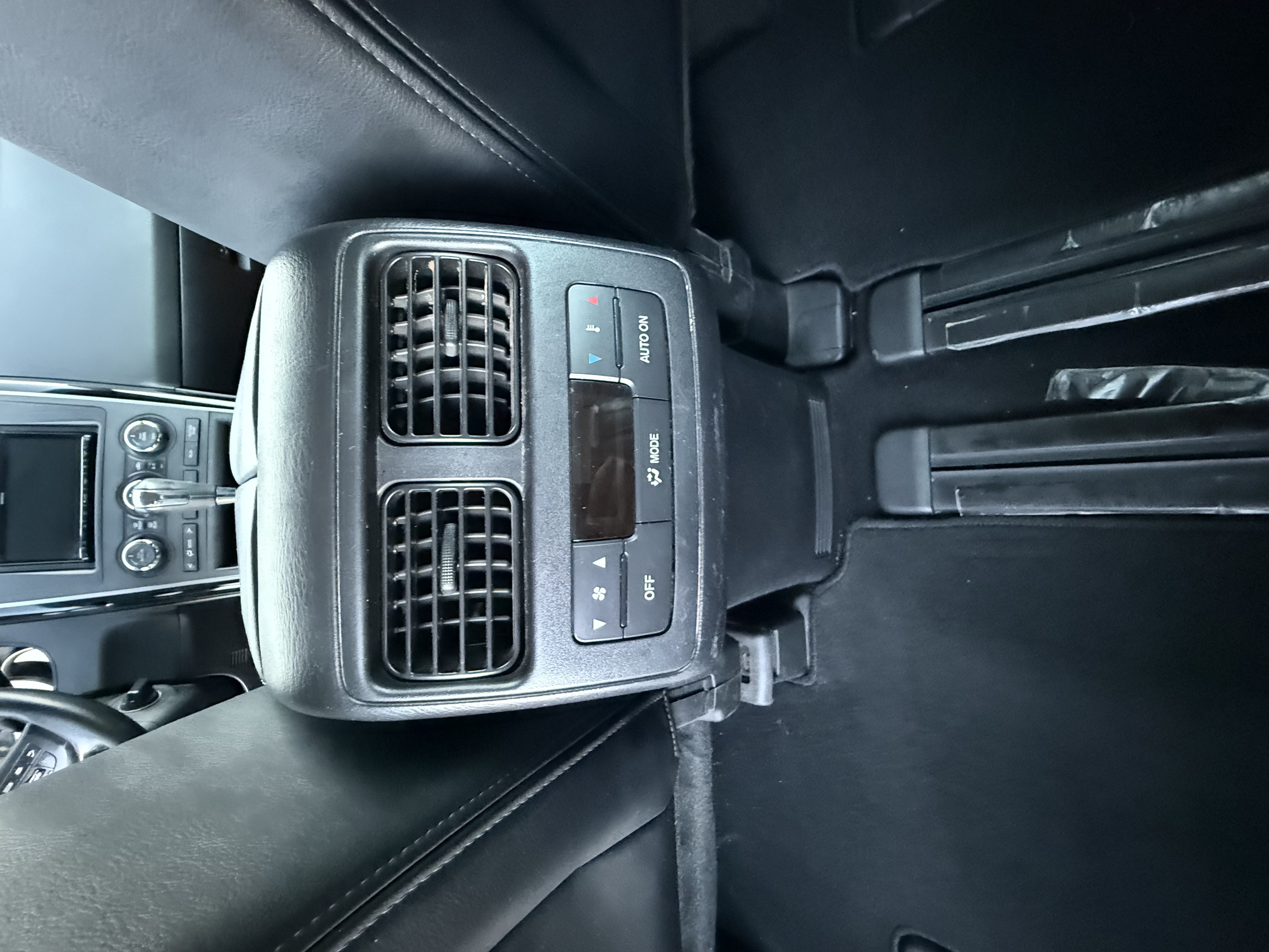 Used 2011 MAZDA CX-9 Touring w/ Moonroof & Bose Audio Pkg FWD image 15