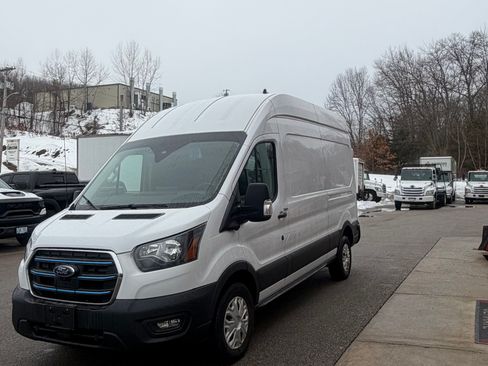 Used 2022 Ford E-Transit 148 High Roof w/ Interior Upgrade Package RWD image 9