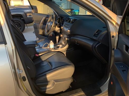 Used 2008 Toyota Highlander Sport image 12