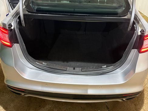 Used 2016 Ford Fusion Titanium FWD image 6
