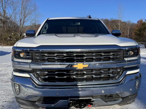 Used 2018 Chevrolet Silverado 1500 LTZ w/ Sport Package image 4