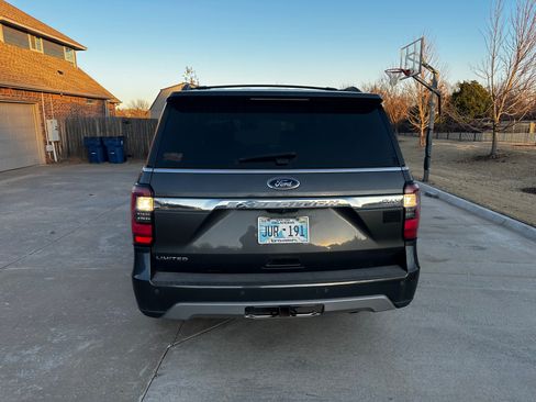 Used 2019 Ford Expedition Max Limited AWD/4WD image 19