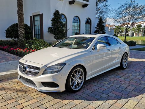 Used 2015 Mercedes-Benz CLS 400 image 2