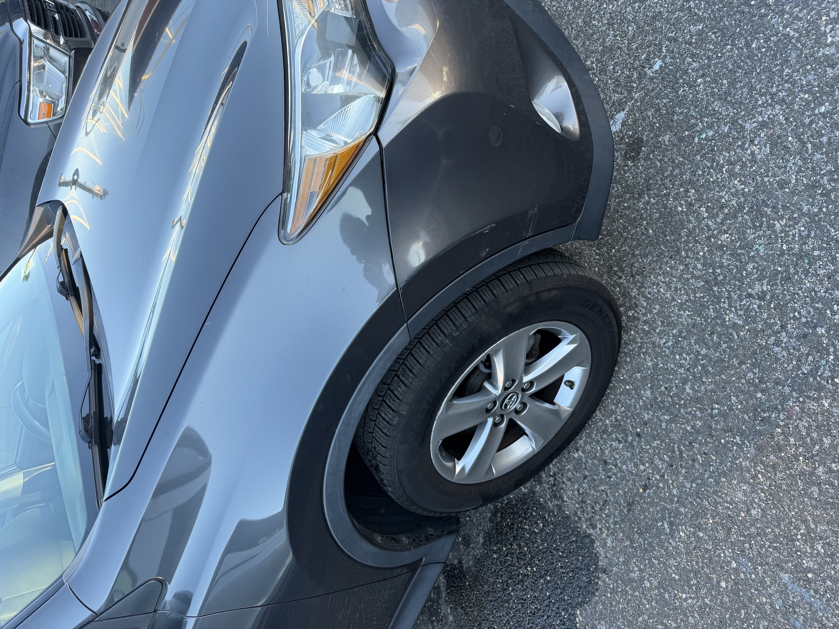 Used 2015 Toyota RAV4 XLE FWD image 14