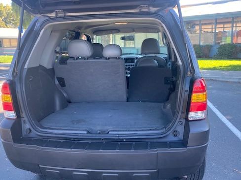 Used 2006 Ford Escape 2WD Hybrid image 10