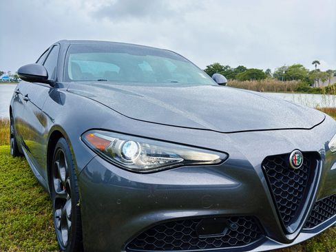 Used 2019 Alfa Romeo Giulia w/ Nero Edizione image 2