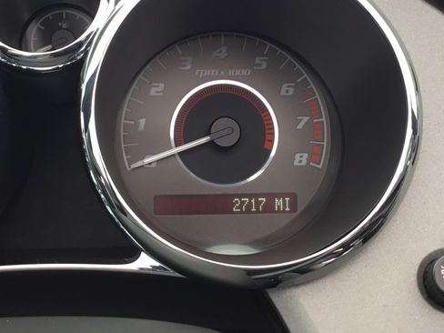 Used 2008 Pontiac Solstice GXP w/ Premium Package RWD image 14