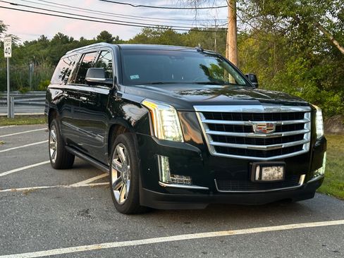 Used 2017 Cadillac Escalade ESV Premium Luxury AWD/4WD image 1