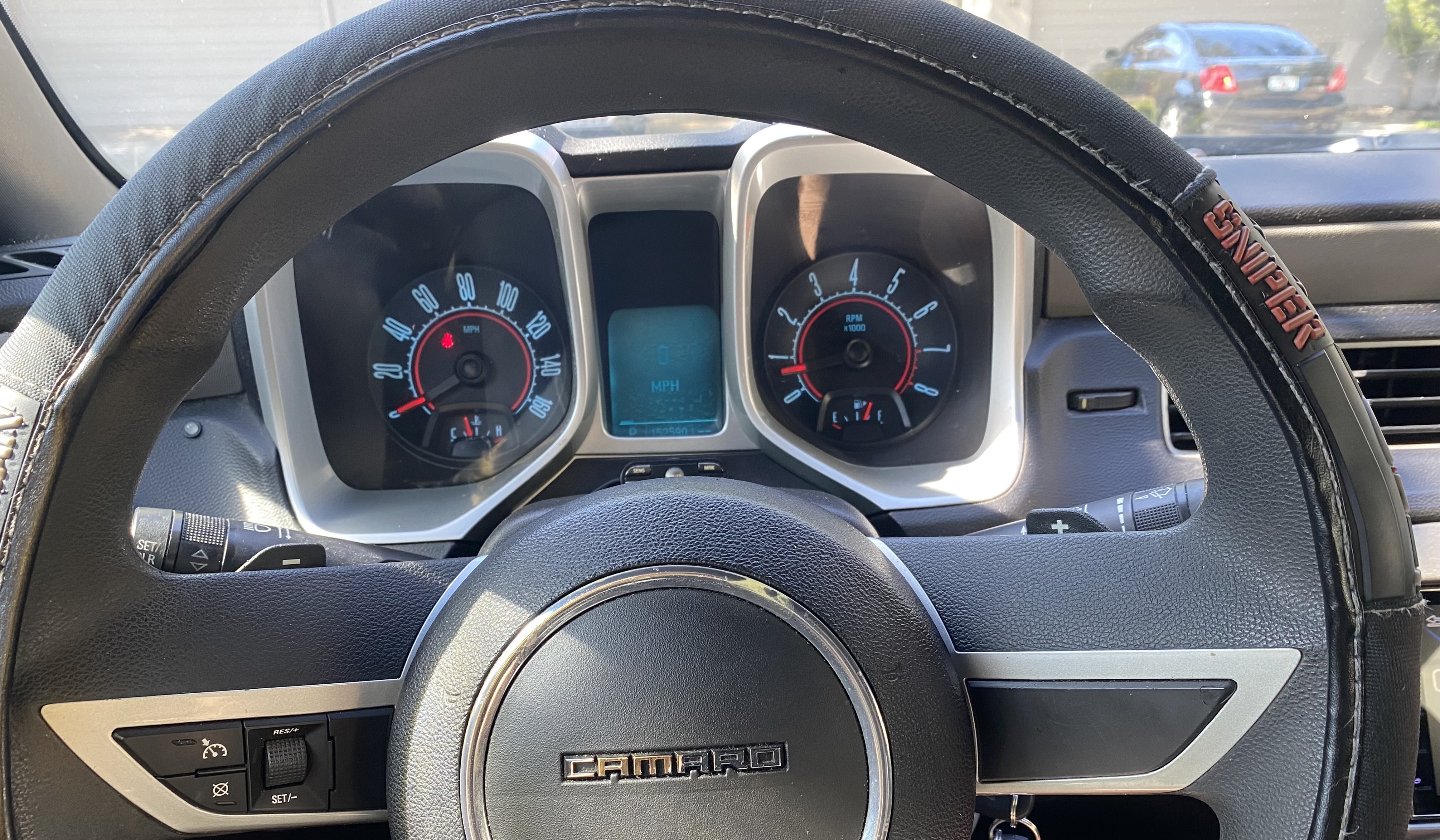 Used 2011 Chevrolet Camaro LS RWD image 14
