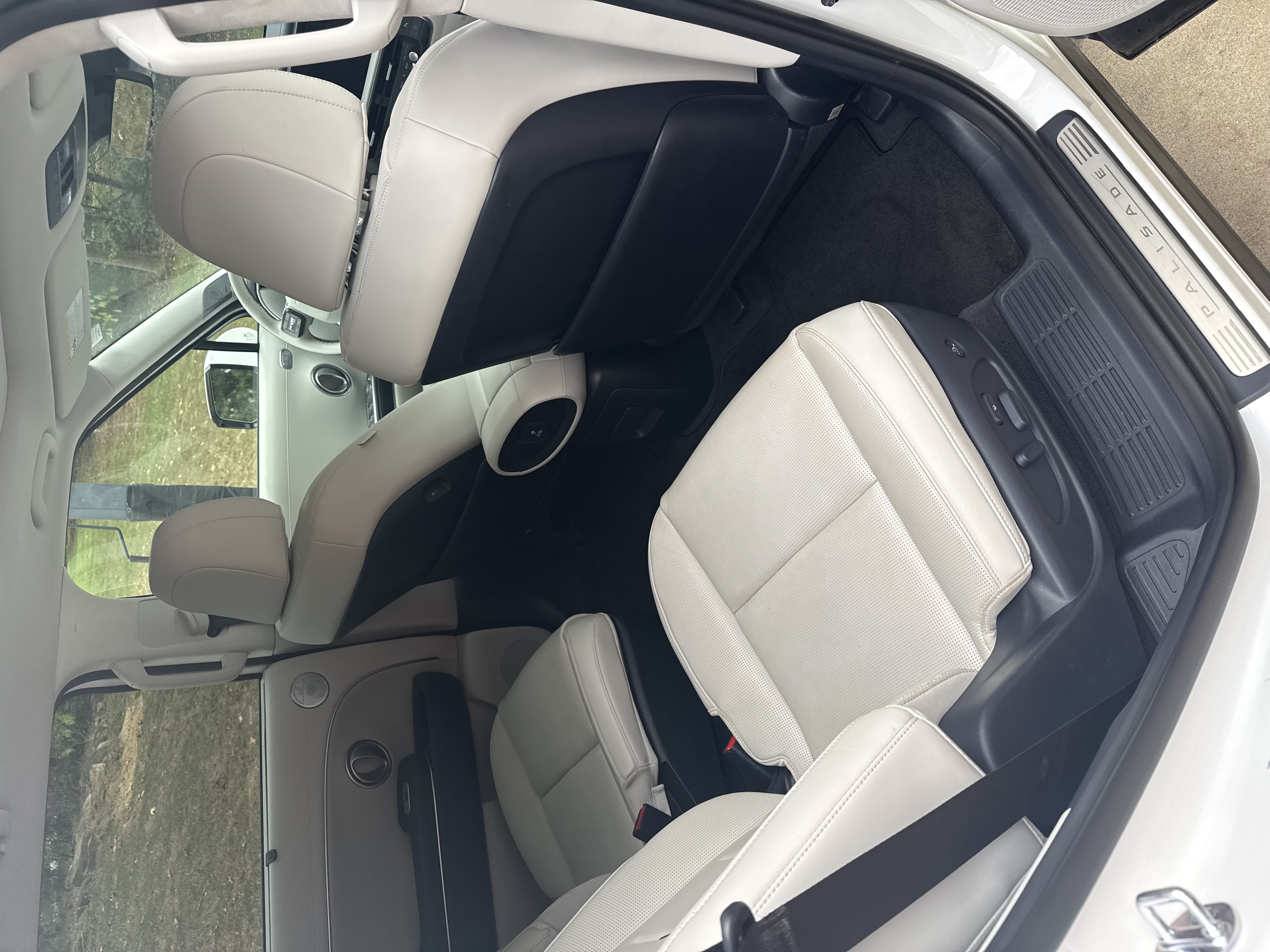 Used 2026 Hyundai Palisade Calligraphy FWD image 11