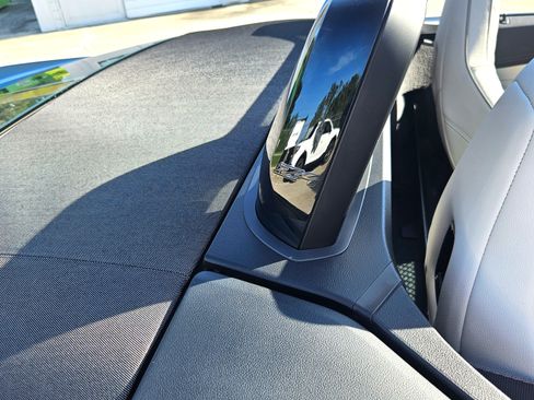 Used 2025 BMW Z4 M40i w/ Edition RWD image 23