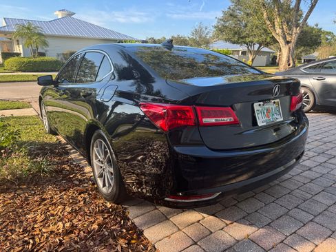 Used 2019 Acura TLX image 16