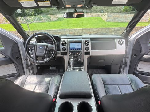 Used 2014 Ford F150 FX4 w/ Equipment Group 402A Luxury AWD/4WD image 11