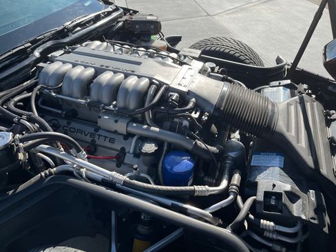 Used 1993 Chevrolet Corvette ZR1 image 16