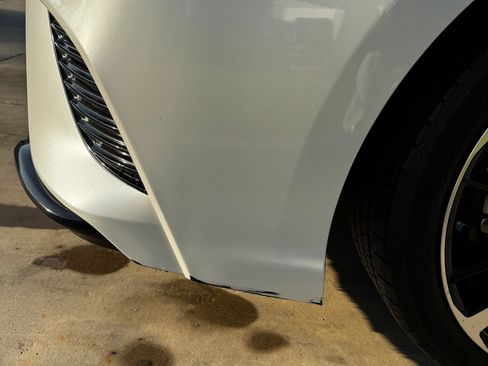 Used 2018 Toyota Camry XSE image 24