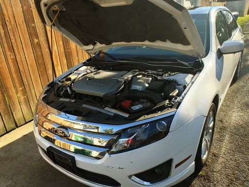 Used 2012 Ford Fusion Hybrid image 13