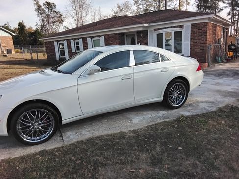 Used 2007 Mercedes-Benz CLS 550 CLS 550 Coupe 4D image 16