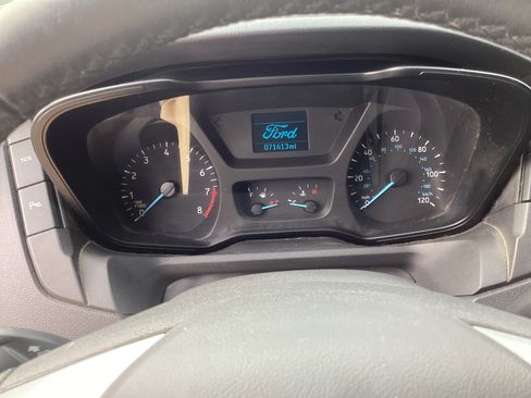 Used 2016 Ford Transit 350 XLT image 4