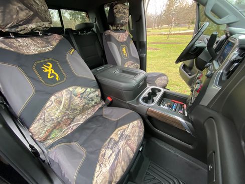 Used 2020 Chevrolet Silverado 1500 RST image 9