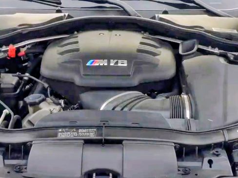 Used 2010 BMW M3 Coupe image 11