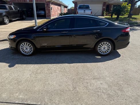 Used 2013 Ford Fusion Energi Titanium w/ Driver Assist Pkg image 1