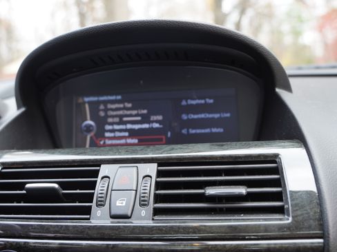 Used 2010 BMW 650i Coupe image 14