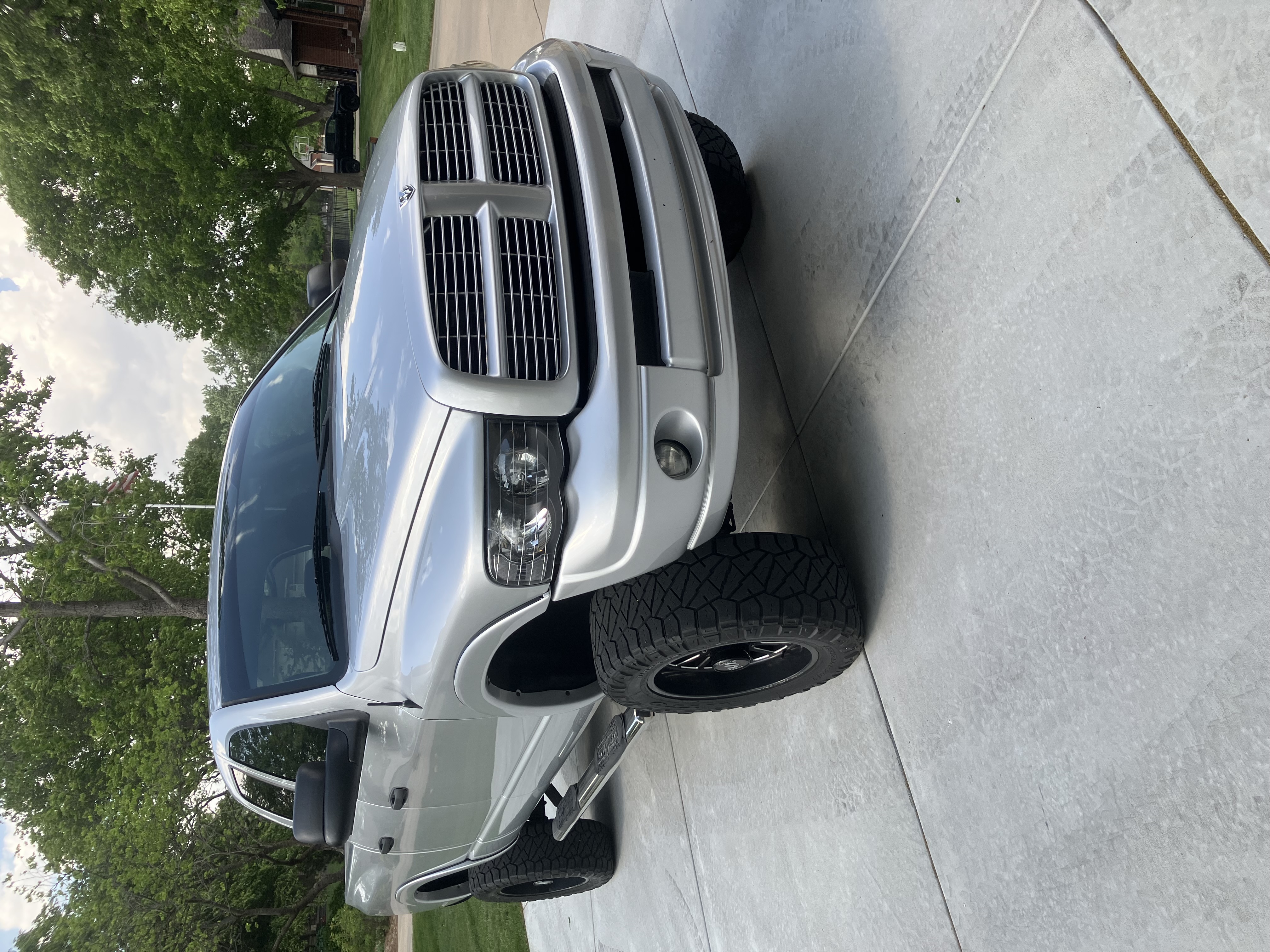 Used 2005 Dodge Ram 2500 Truck SLT w/ Sport Appearance Group AWD/4WD image 9