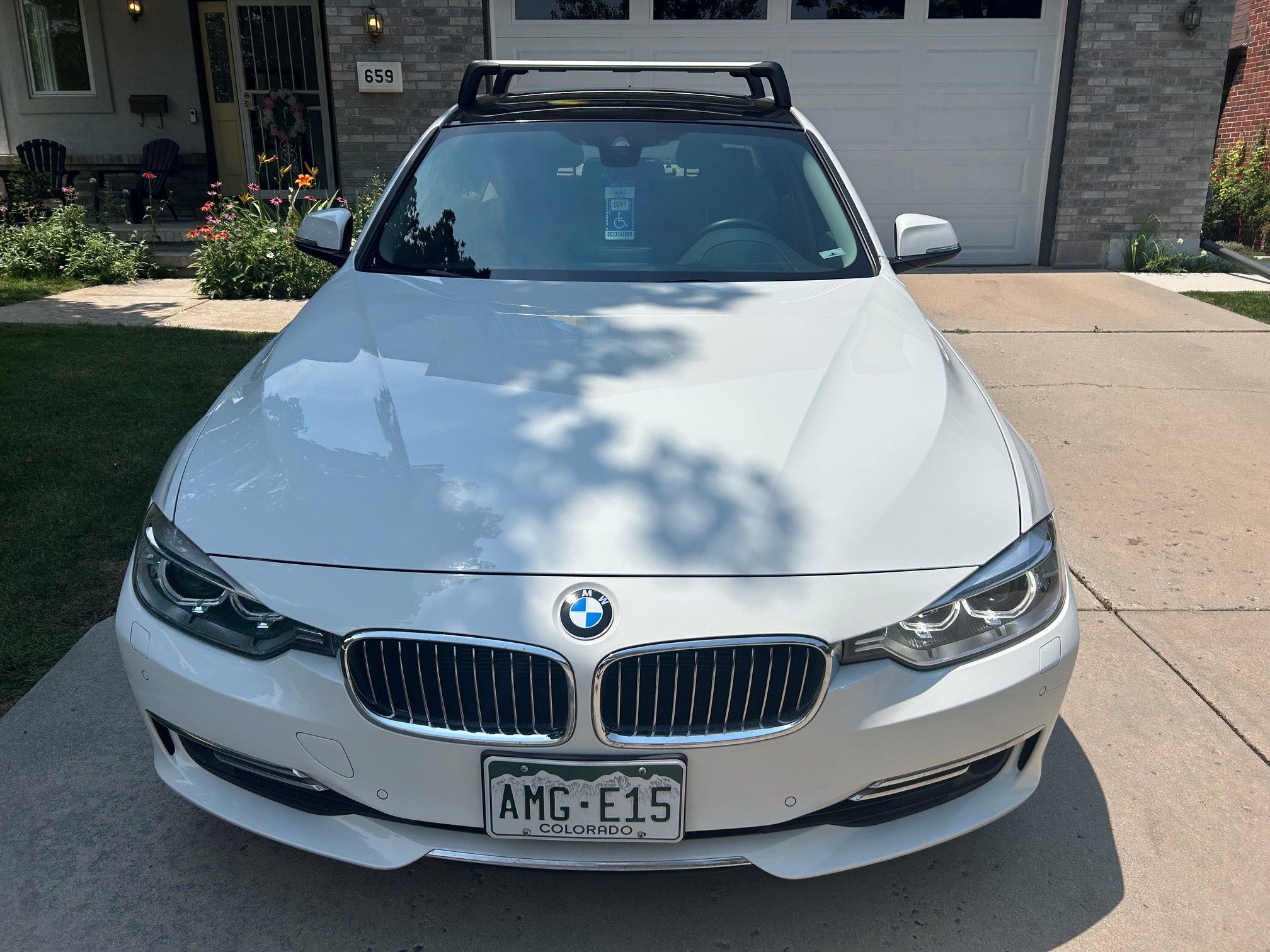Used 2015 BMW 335i xDrive Sedan AWD/4WD image 2