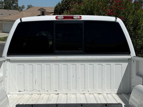 Used 2005 Chevrolet Silverado 2500 LS RWD image 6