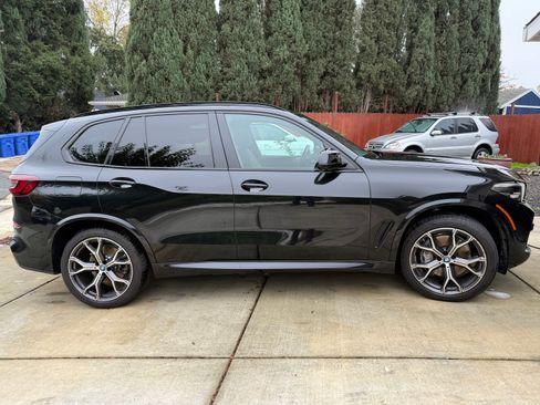 Used 2023 BMW X5 xDrive45e w/ M Sport Package image 5
