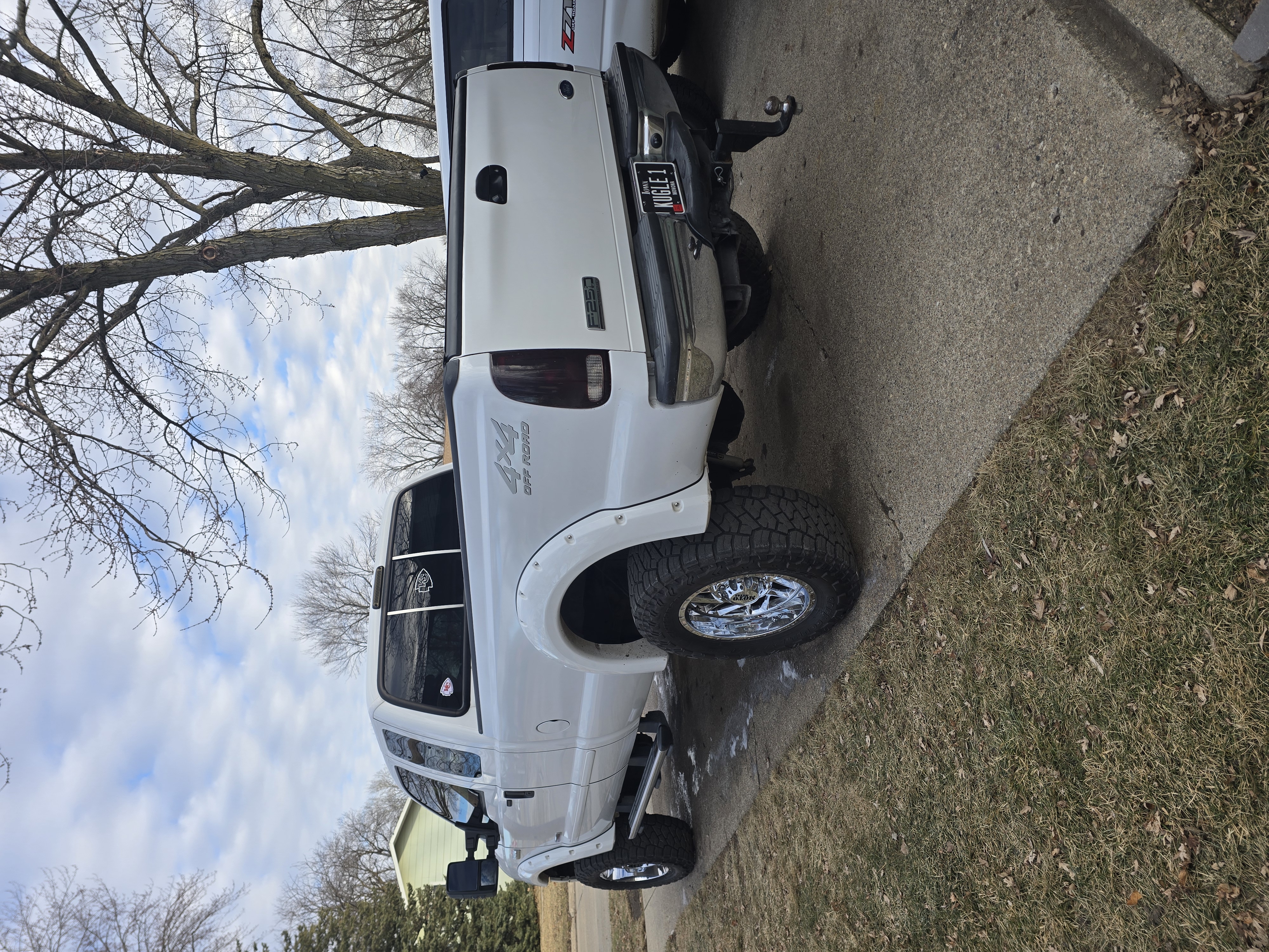 Used 2005 Ford F250 XLT AWD/4WD image 5