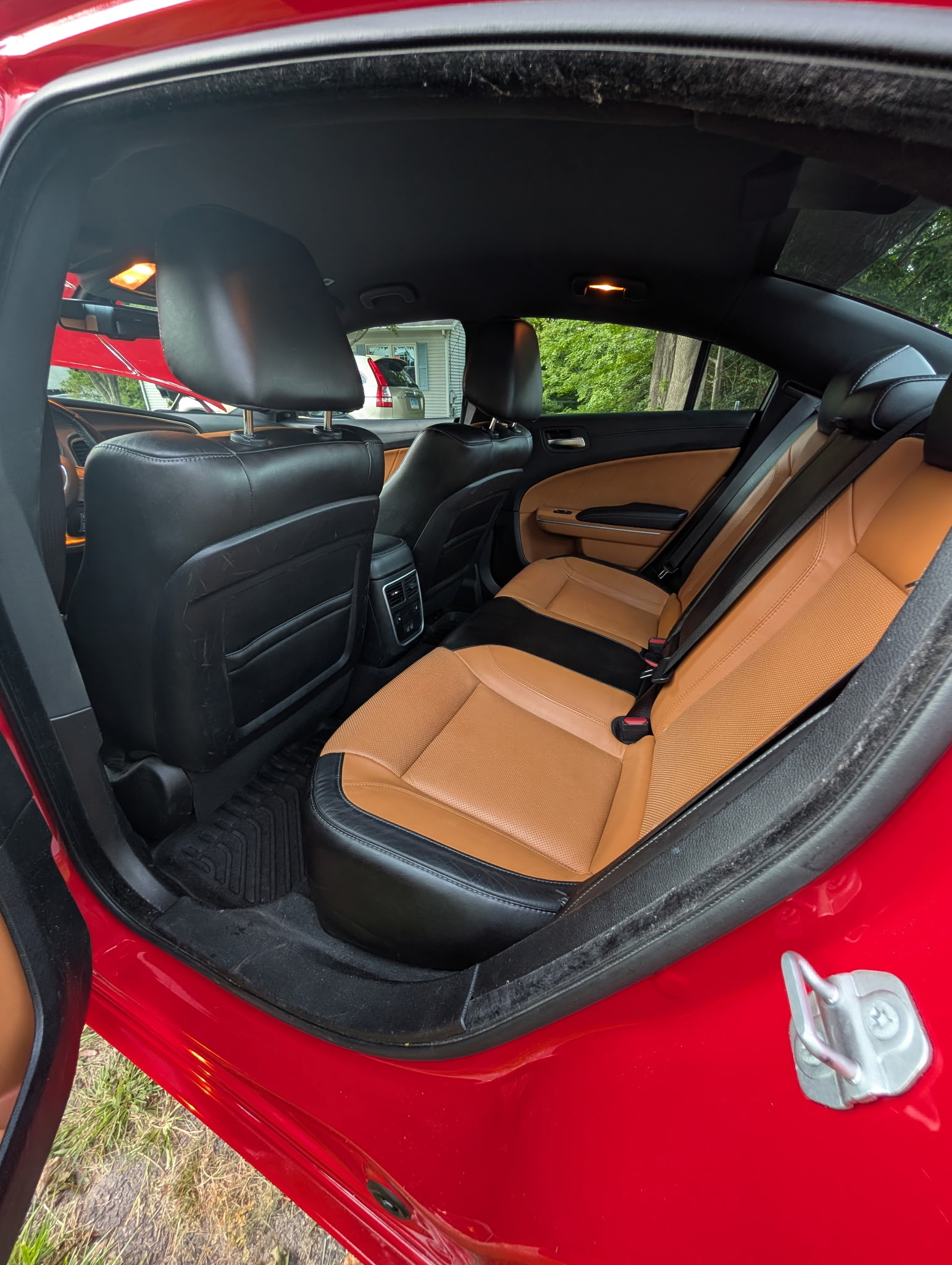 Used 2022 Dodge Charger SXT w/ Plus Group RWD image 8