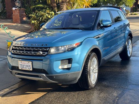 Used 2013 Land Rover Range Rover Evoque Pure Premium AWD/4WD image 1