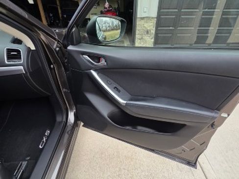 Used 2016 MAZDA CX-5 Touring image 20