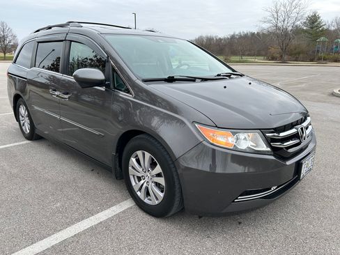 Used 2014 Honda Odyssey EX-L image 2