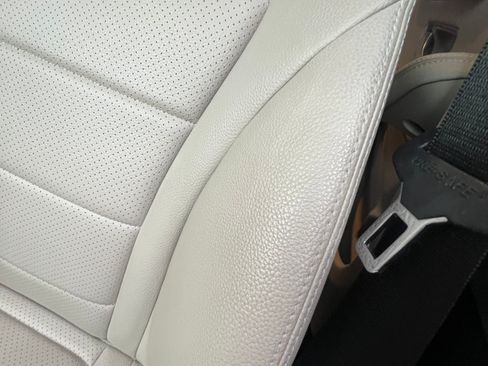 Used 2020 Mercedes-Benz C 300 Sedan image 15