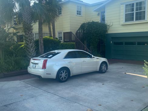 Used 2009 Cadillac CTS 3.6 RWD image 6