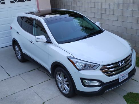 Used 2013 Hyundai Santa Fe Sport 2.0T w/ Technology Pkg image 1