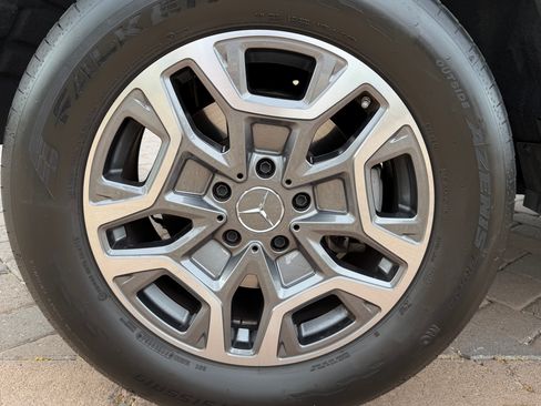 Used 2025 Mercedes-Benz G 550 image 16