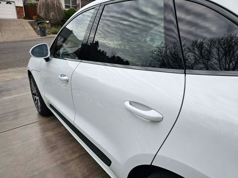 Used 2020 Porsche Macan S image 9