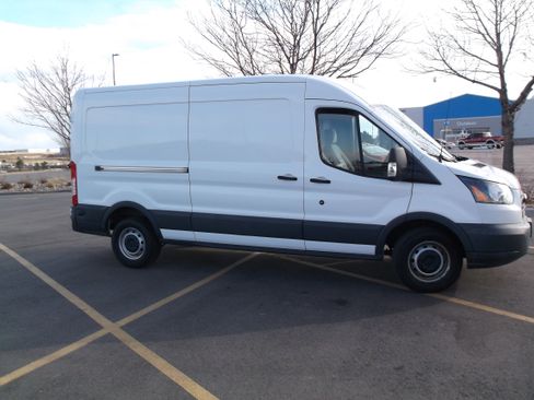 Used 2017 Ford Transit 250 148 Medium Roof image 2
