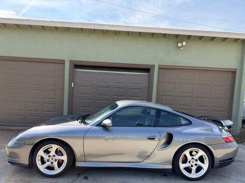 Used 2001 Porsche 911 Turbo image 1