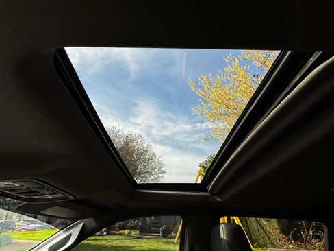 Used 2021 GMC Sierra 1500 AT4 w/ AT4 Value Package image 13