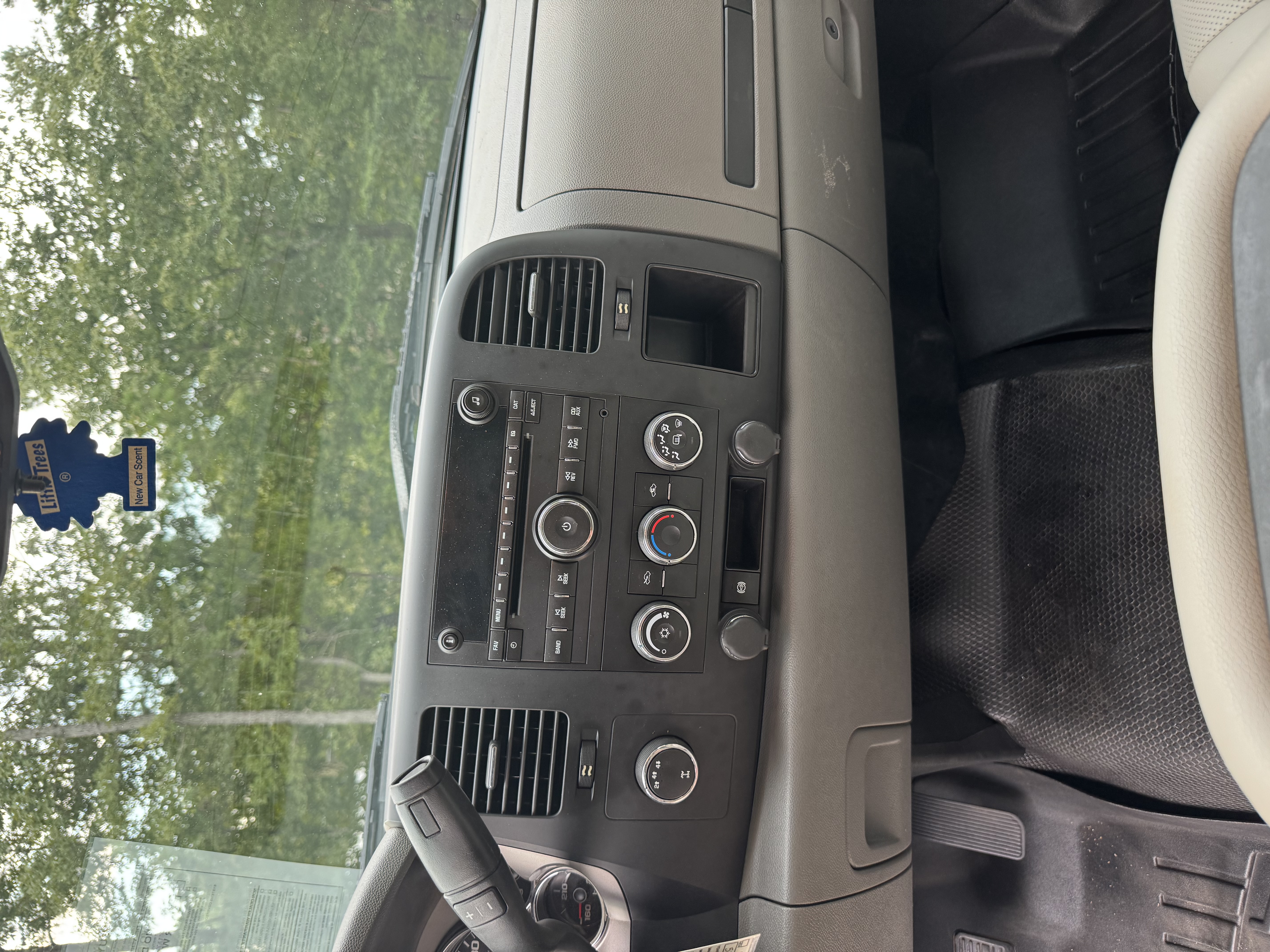Used 2013 Chevrolet Silverado 3500 W/T AWD/4WD image 16