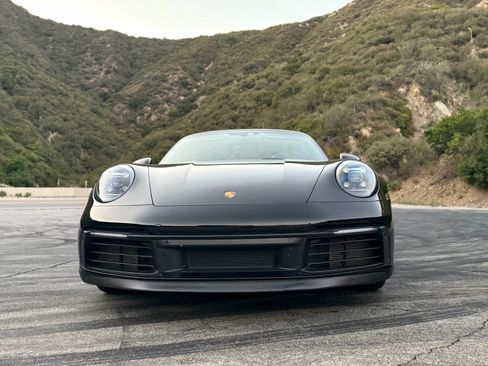 Used 2020 Porsche 911 Carrera S image 10